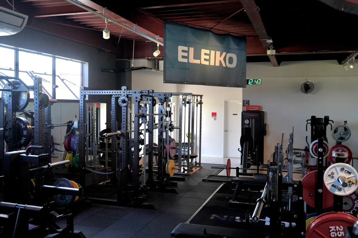 ELEIKO ラックエリアの全景