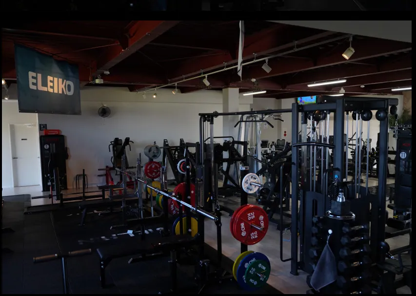 ELEIKO ラックエリア（別アングル）